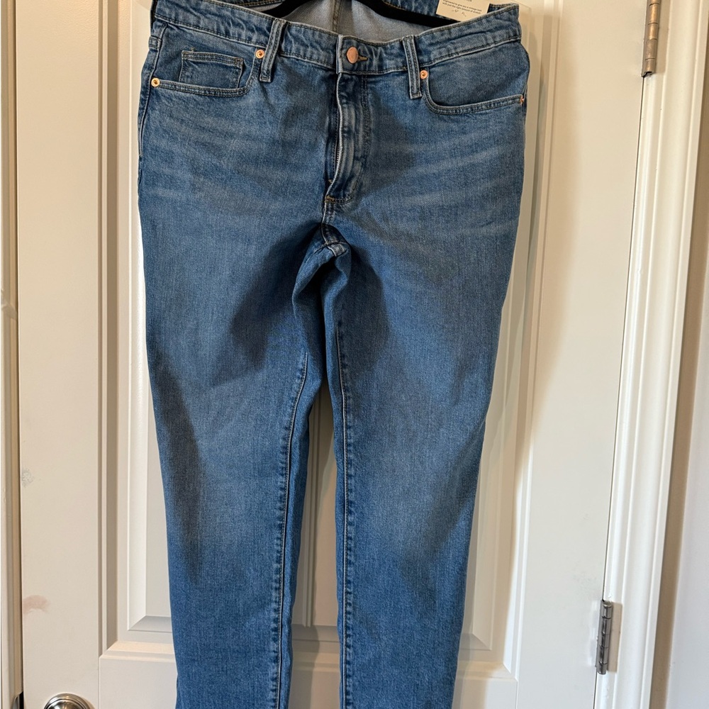 Universal thread jeans